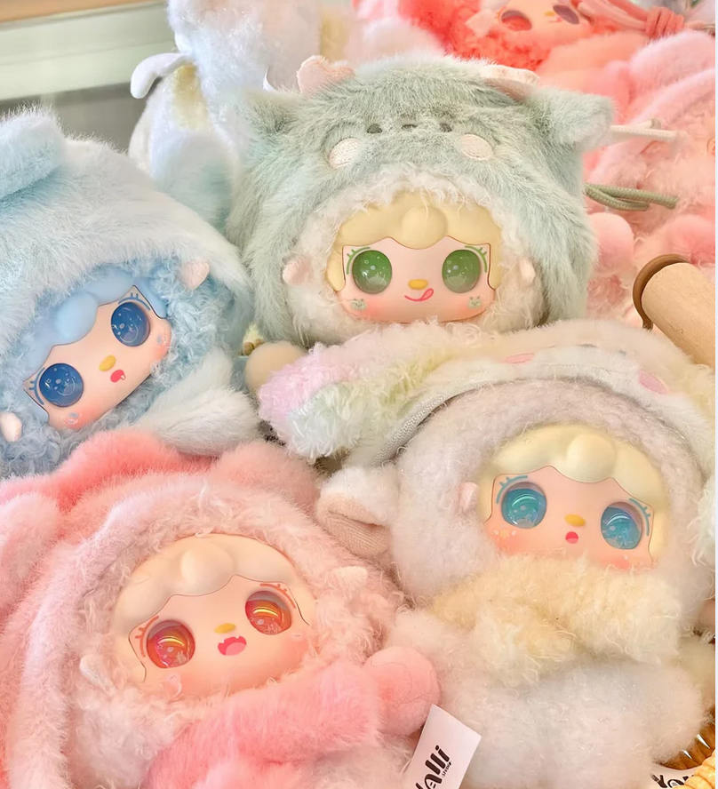 Yooki Starlit Traces Plush toy doll