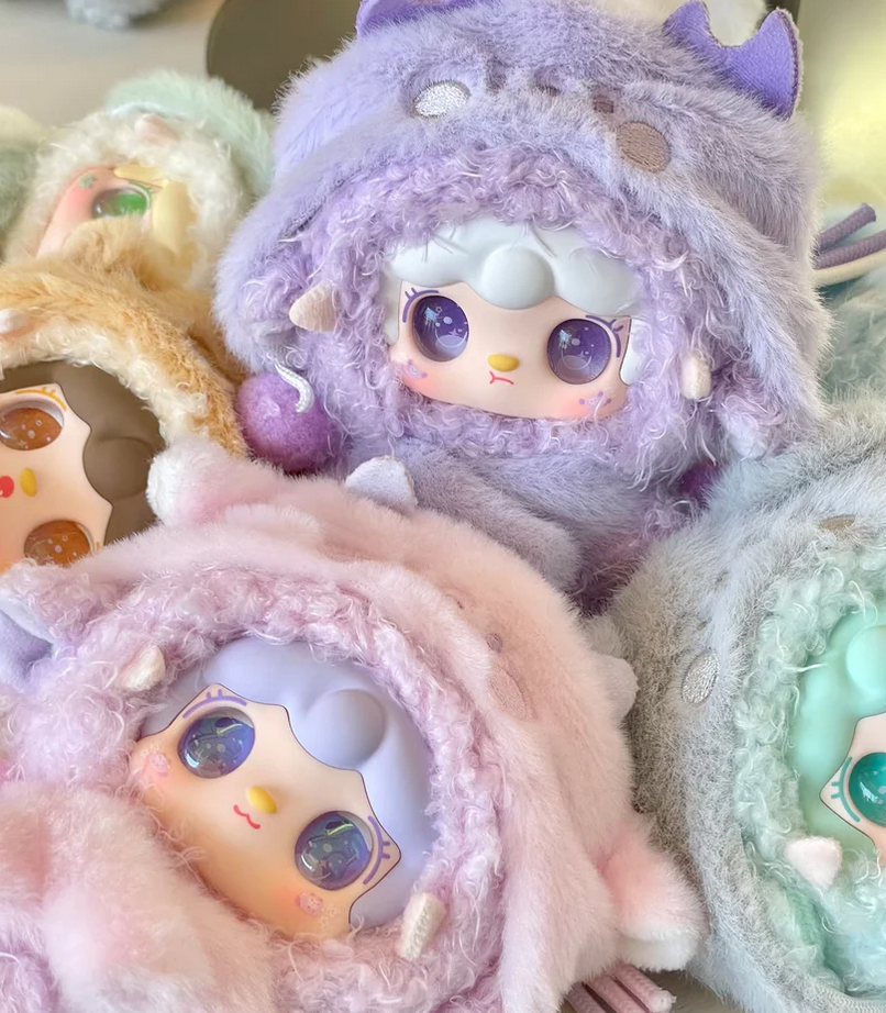 Yooki Starlit Traces Plush toy doll