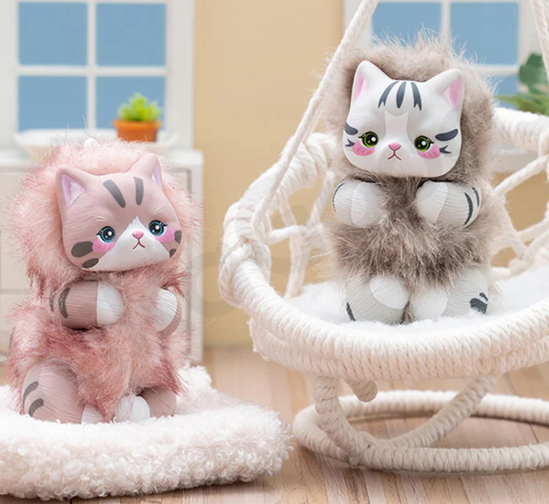 BOBOCAT Hug Cat Keychain Toy Doll