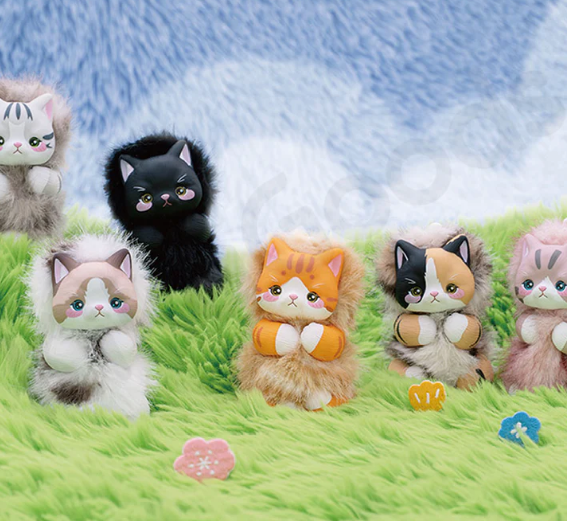 BOBOCAT Hug Cat Keychain Toy Doll