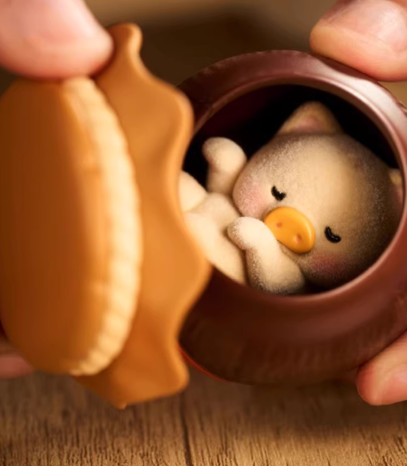Lulu The Piggy Lu's Table Figure Toy Doll