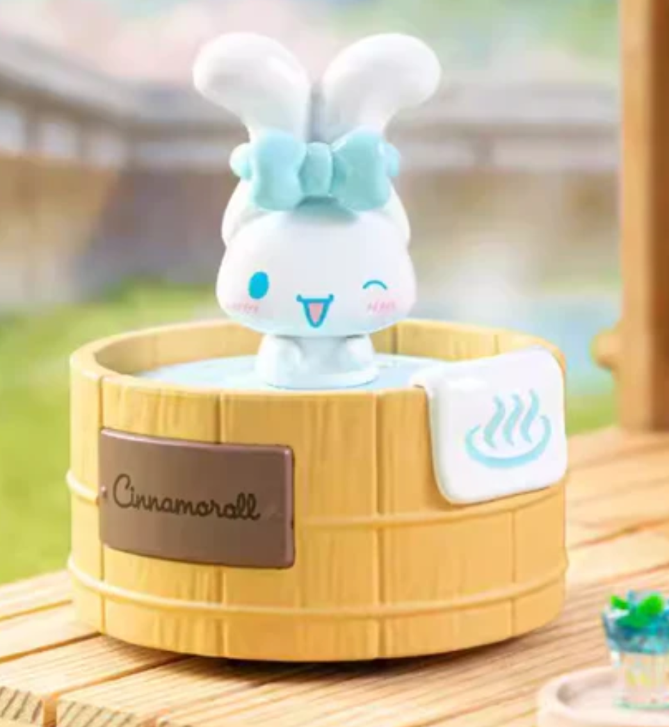 Sanrio Spinning Hot Spring Figures Toy Doll
