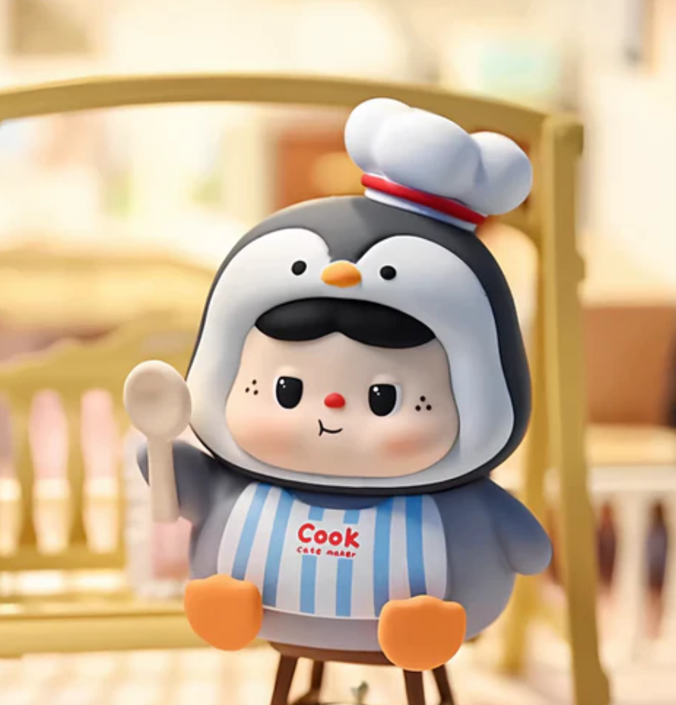 BAOBAO'S Small Kitchen Figure Toy Doll