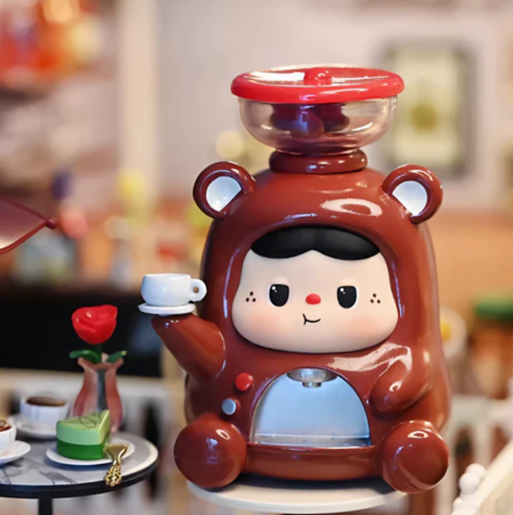 BAOBAO'S Small Kitchen Figure Toy Doll