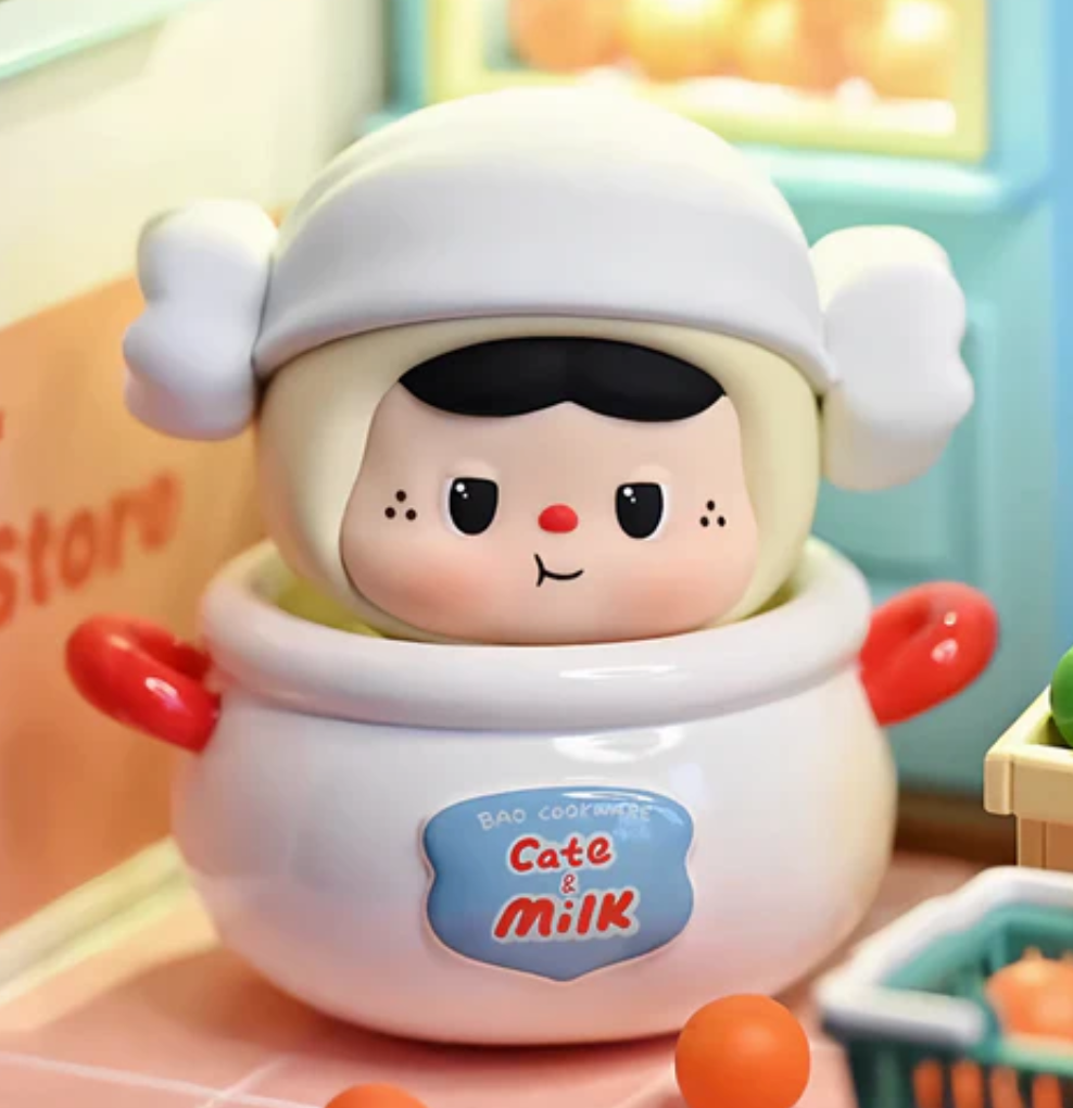 BAOBAO'S Small Kitchen Figure Toy Doll