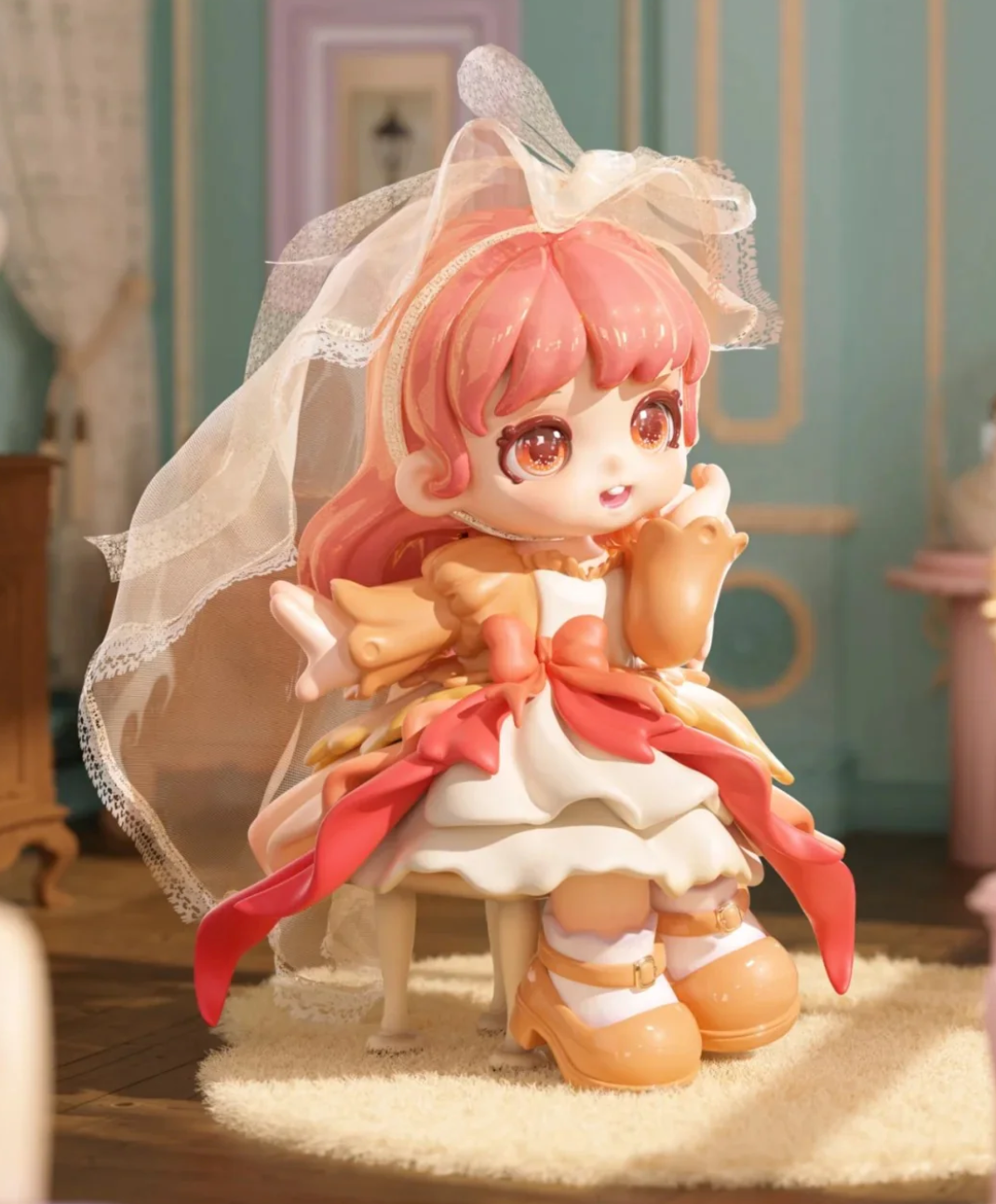 MIANA Retro Shop Figure Toy Doll