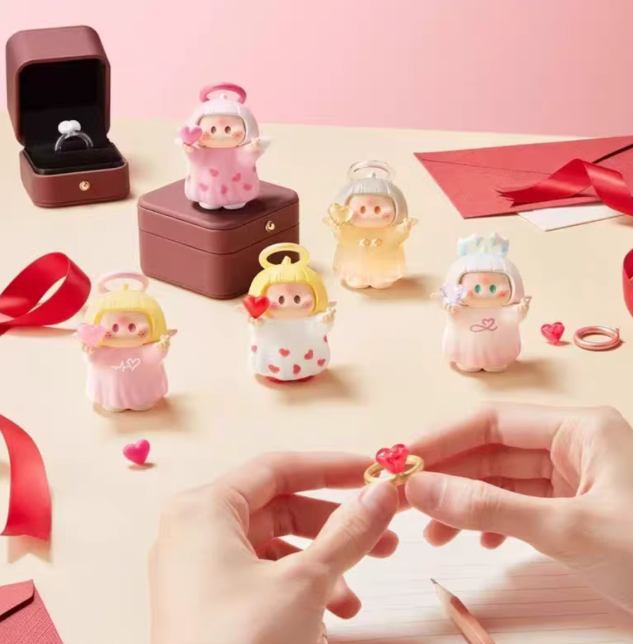 YOYO Cupid Ring Mini Figure Toy Doll