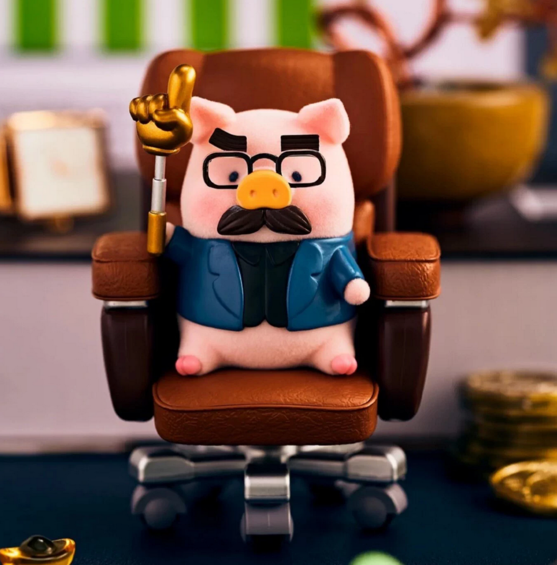 Lulu the Piggy Office Figure Toy Doll