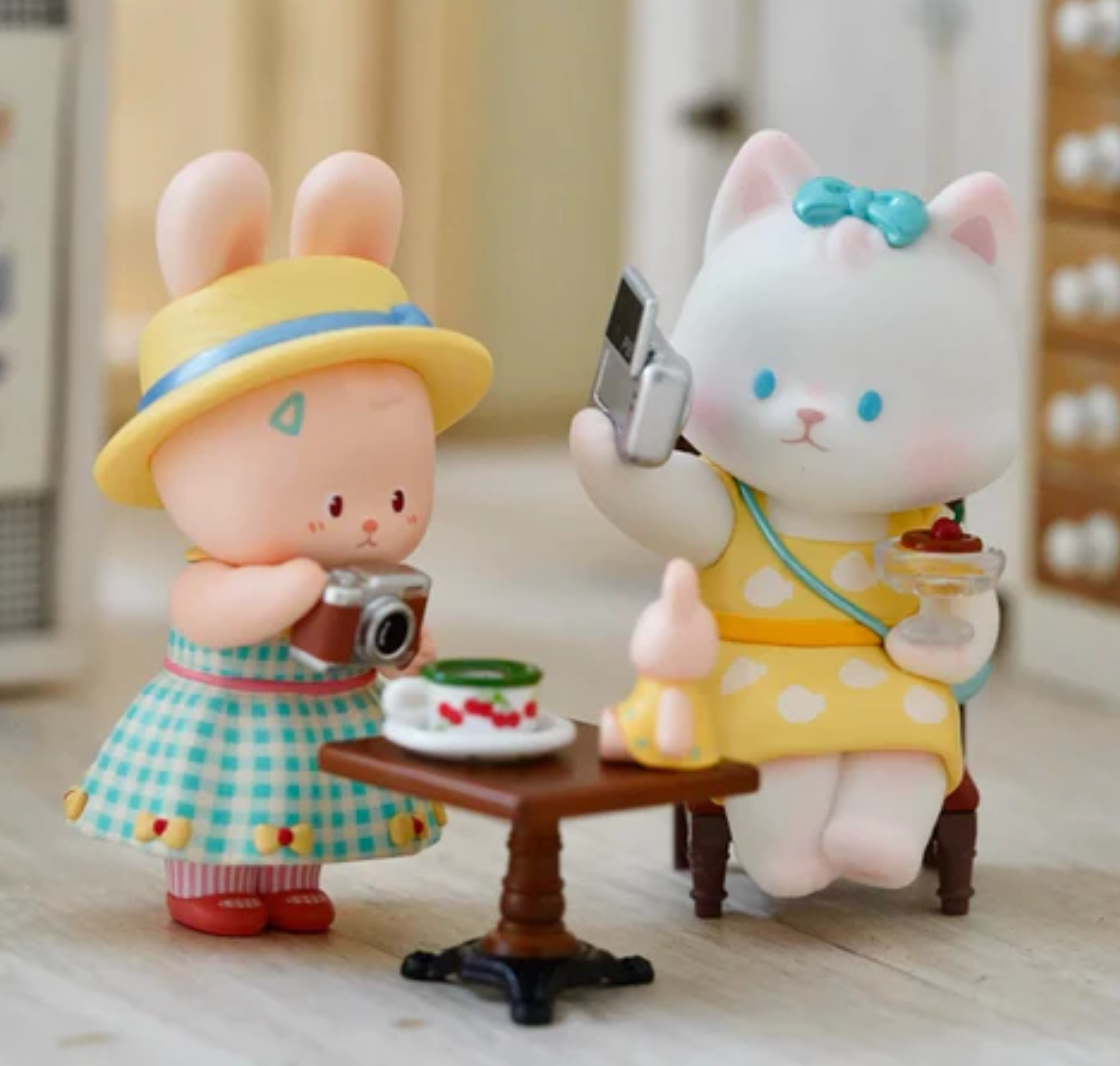 Planet Bear Coffee Club Figure Toy Doll