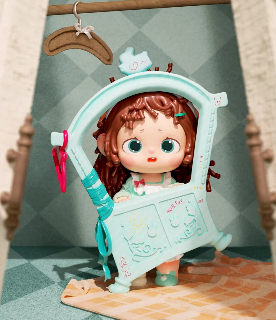 FURFUR The Wardrobe Between Worlds Figure Toy Doll