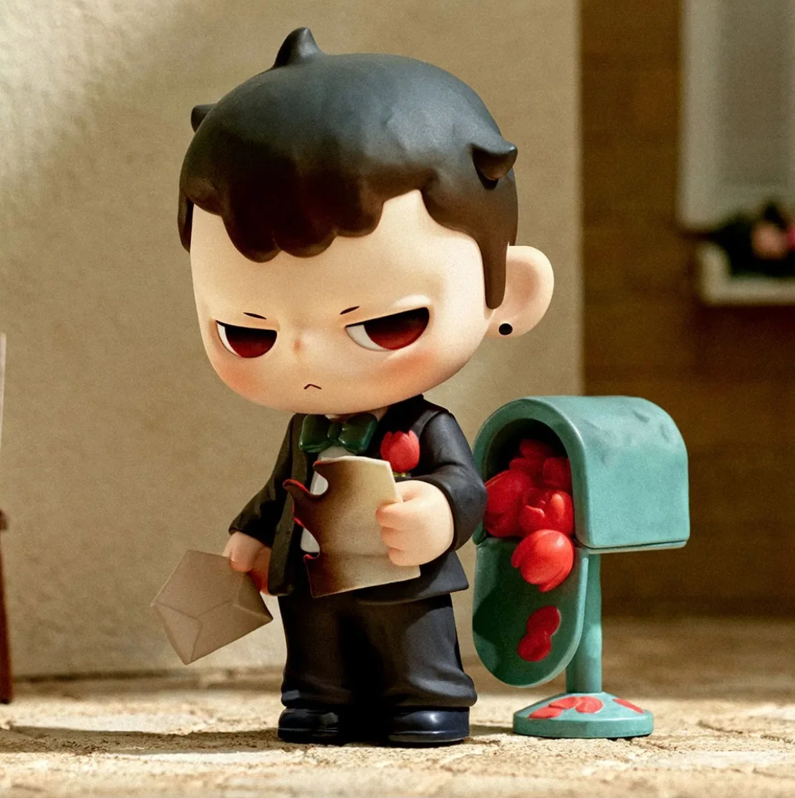 KUBO Love Still Figures Toy Doll