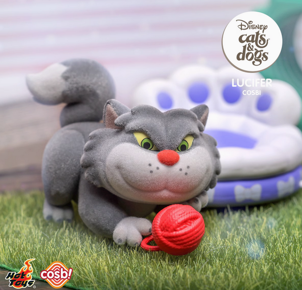 Disney cats and dogs cosbi collection toy doll
