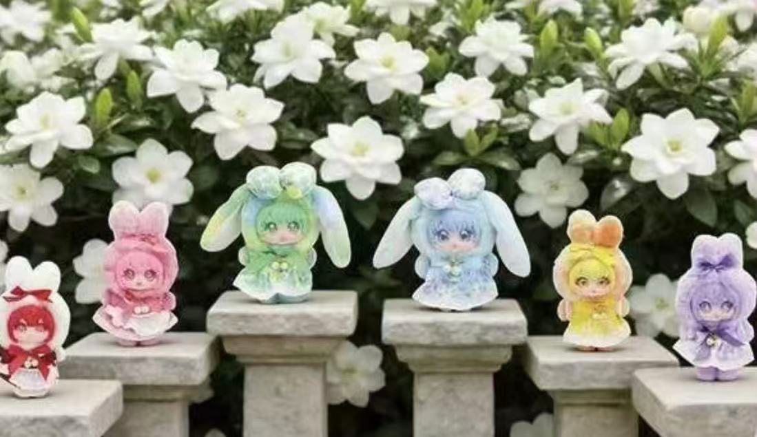 Mochii Floral Wanderings Plush toy doll