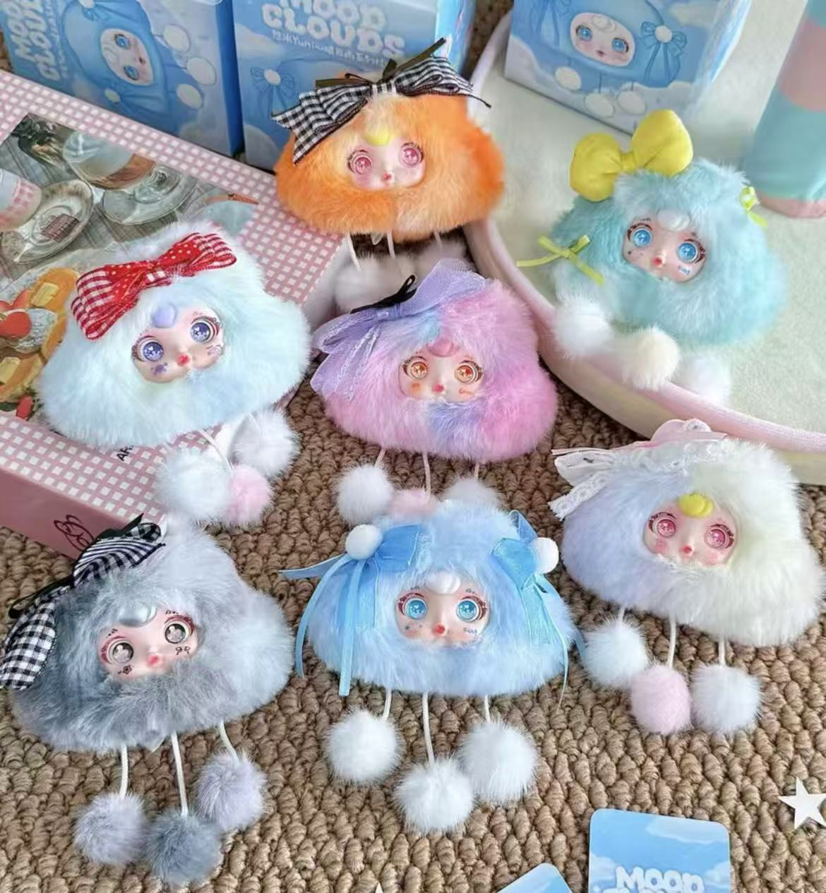 Yumi Mood Clouds Plush toy doll