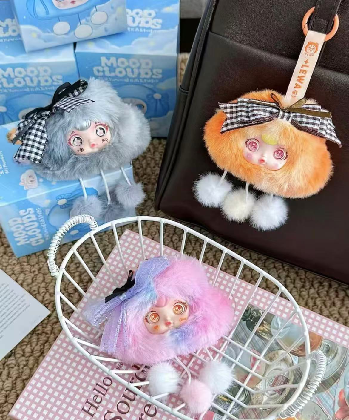 Yumi Mood Clouds Plush toy doll